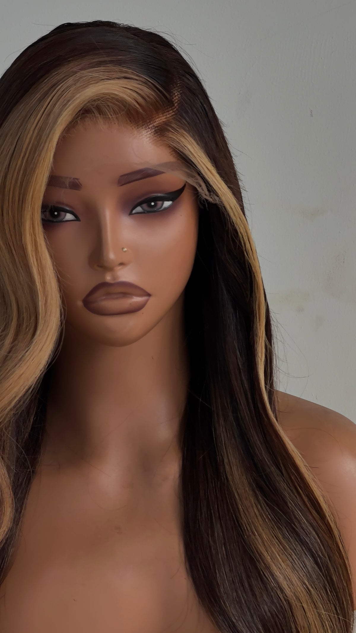 Blonde x brown highlights