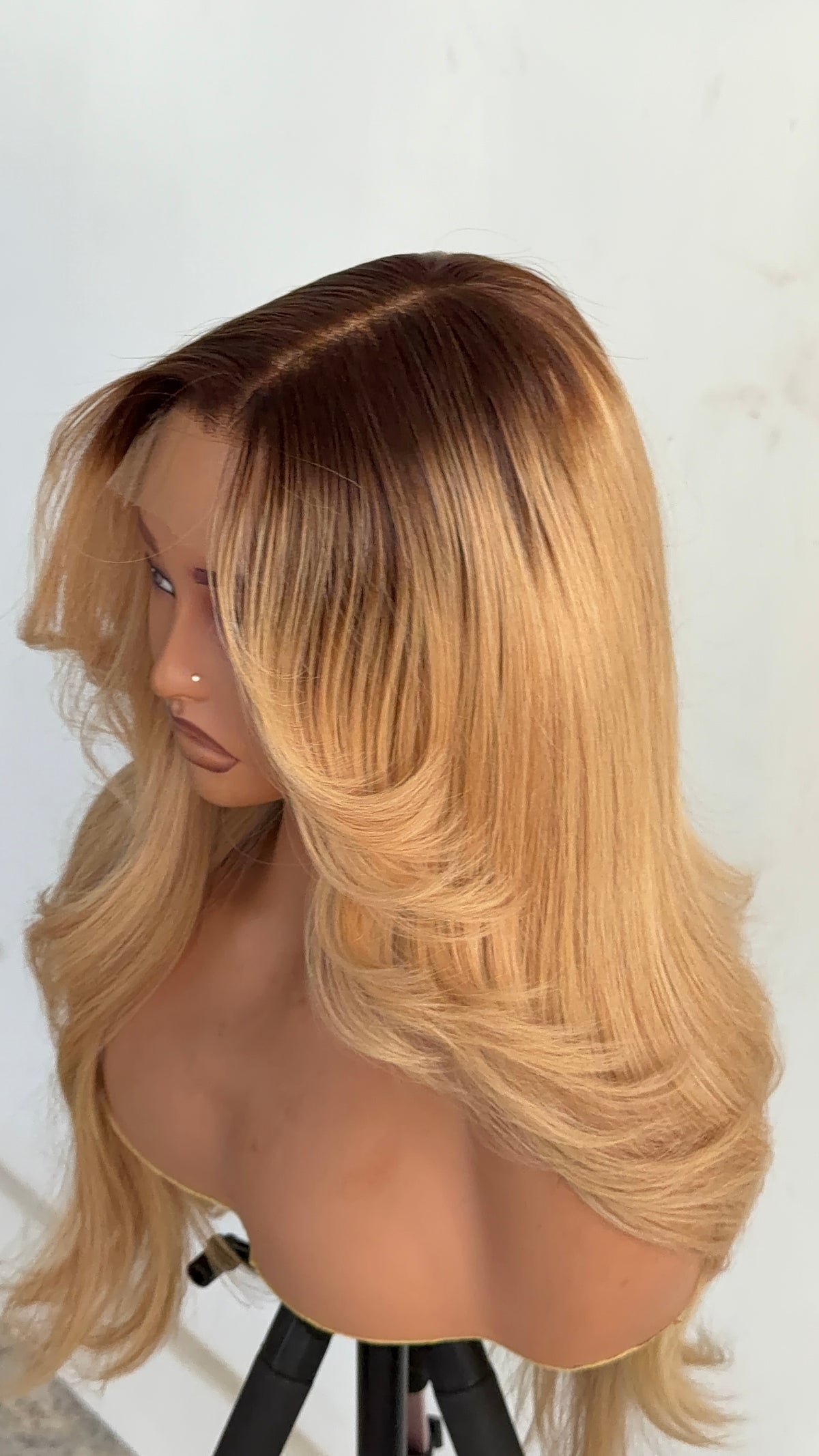glueless layered Blonde with dark roots and 5x5 hd lace