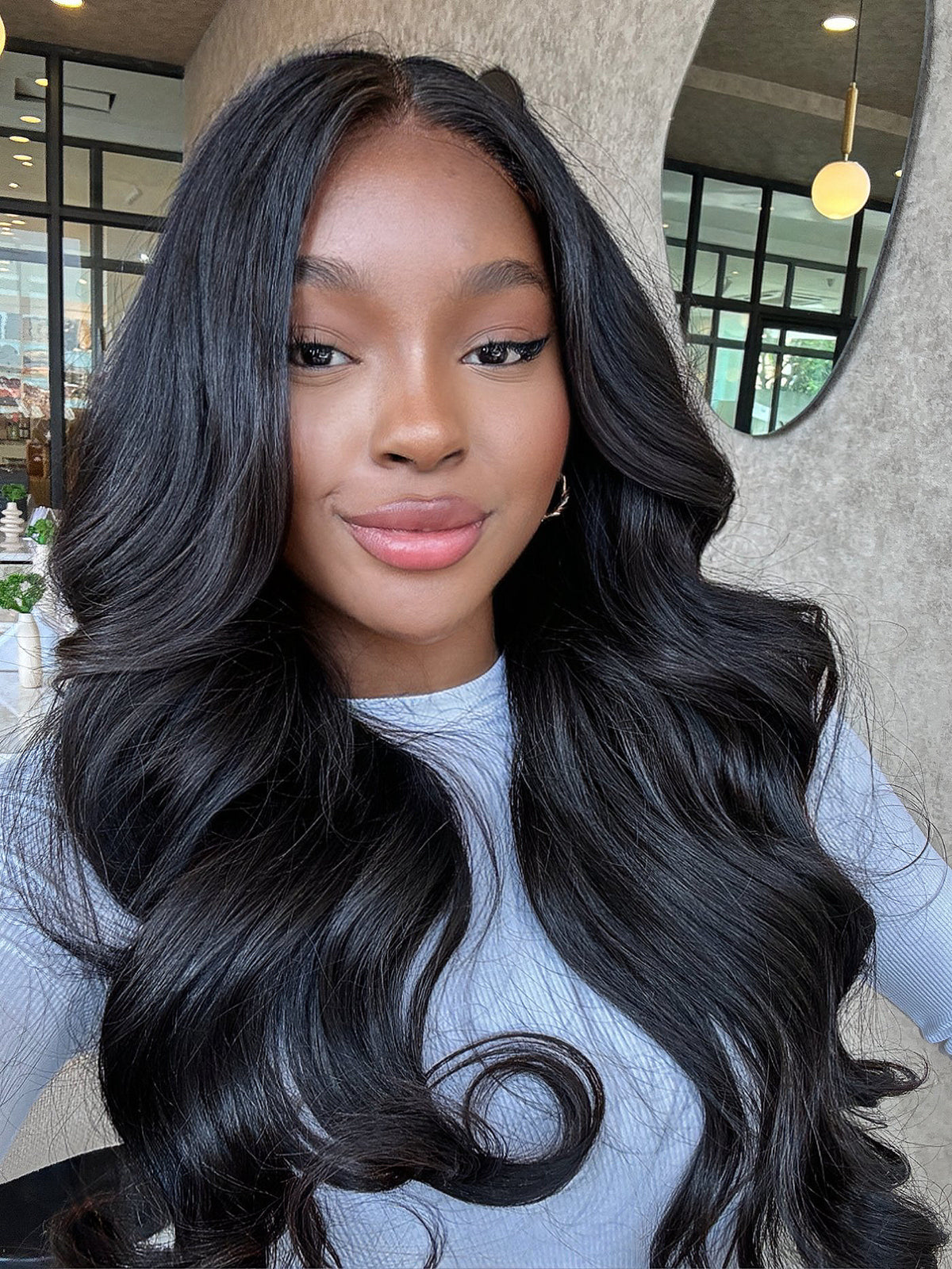 Glueless SEA hair (can be both straight and wavy)